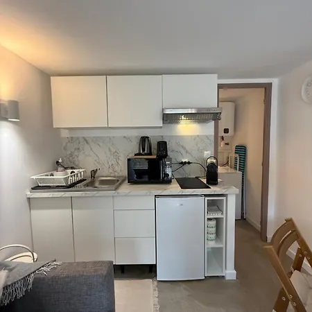 Modern Hideway Сен-Тропе
