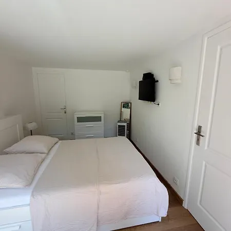 Modern Hideway Saint-Tropez